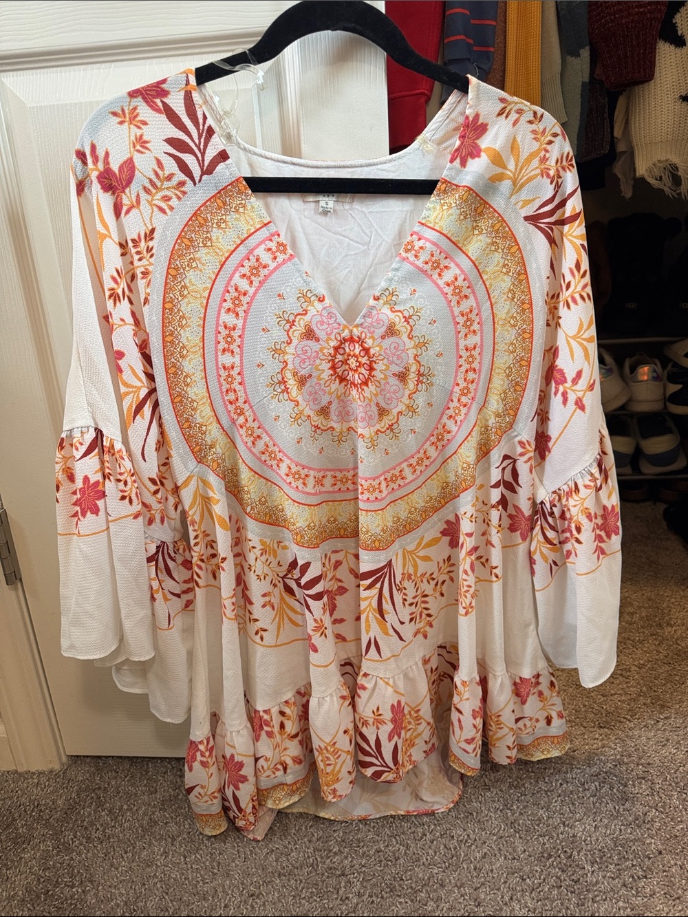 Boho Floral V-Neck Women’s dress in White with Coral & Gold Print (SMALL Umgee)